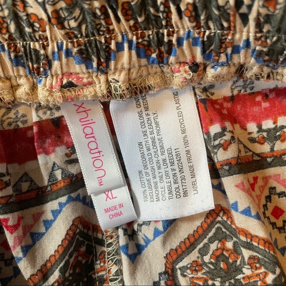 Patterned shorts - Picture 3 of 4